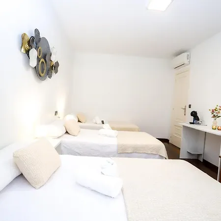 ゲストハウス As Burgas カルダス・デ・レイス